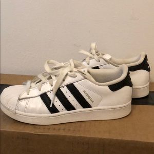 Adidas Superstar sneakers, girls size 2.5